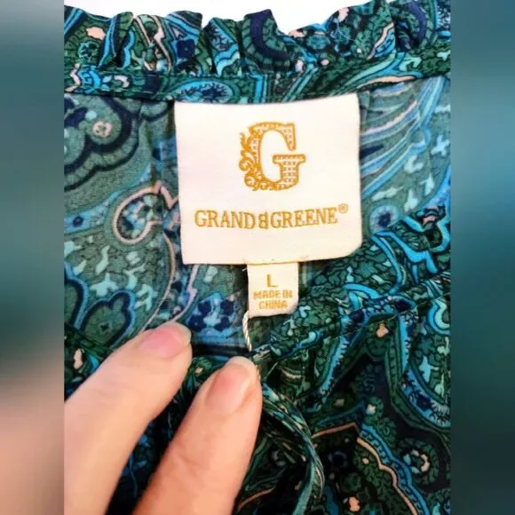 NWT GRAND & GREENE, LARGE, PAISLEY TIE NECK WITH TASSELS TRUMPET SLEEVE TOP - Picture 8 of 11